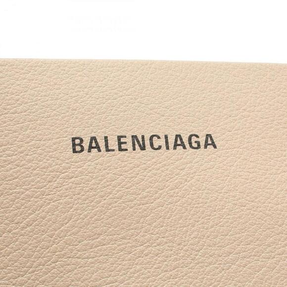 BALENCIAGA White Leather Tote Bag - Picture 5 of 10